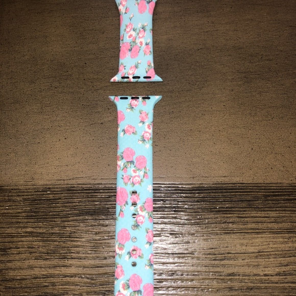 Custom Apple Watch band baby blue/pink Floral - Picture 4 of 4